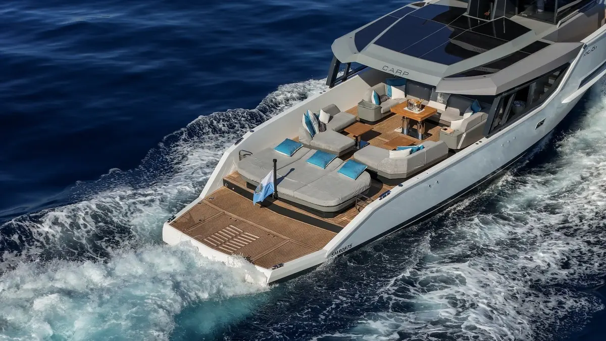 Arcadia Sherpa 60, master cabin — Menorca Yacht Rental, Menorca. Arcadia Sherpa 60 — 18.7m