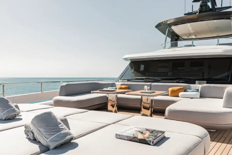 Azimut 116, aft deck — Menorca Yacht Rental, Menorca. Azimut 116 — 36m