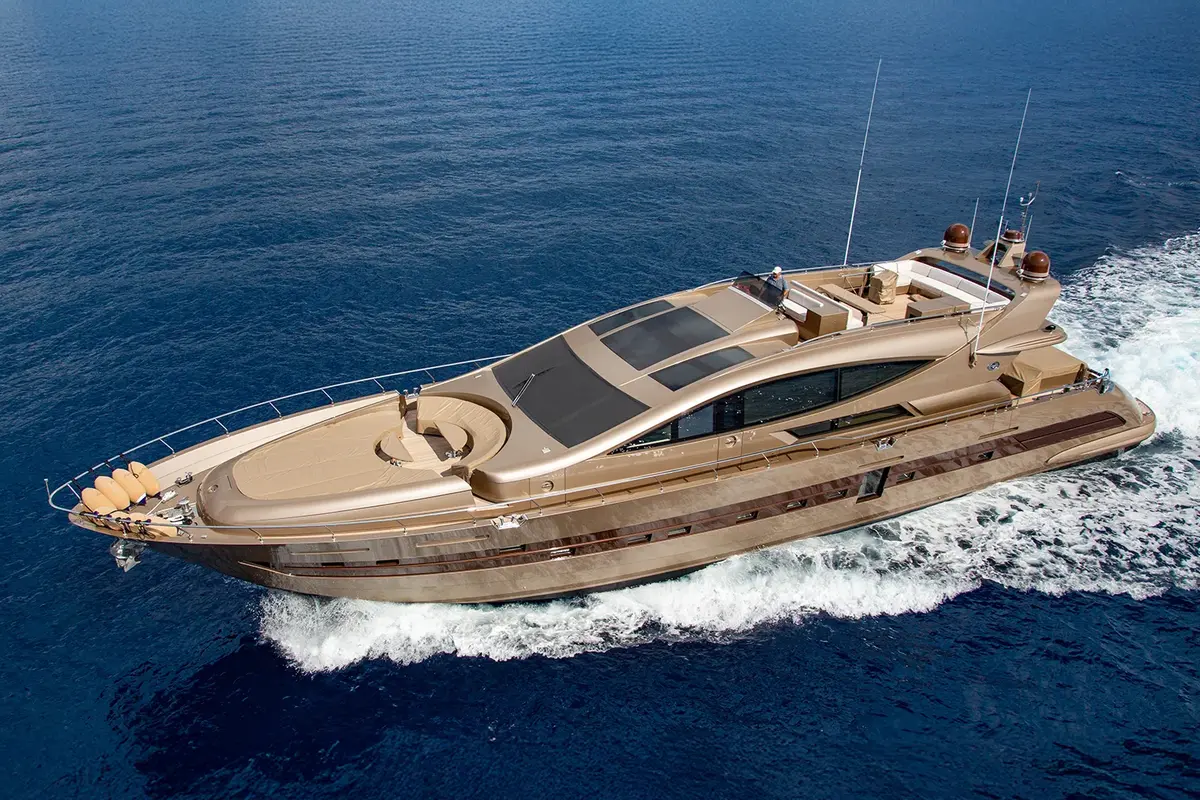 Cerri 102’ Flying Sport, exterior — Menorca Yacht Rental, Menorca. Cerri 102’ Flying Sport — 31m