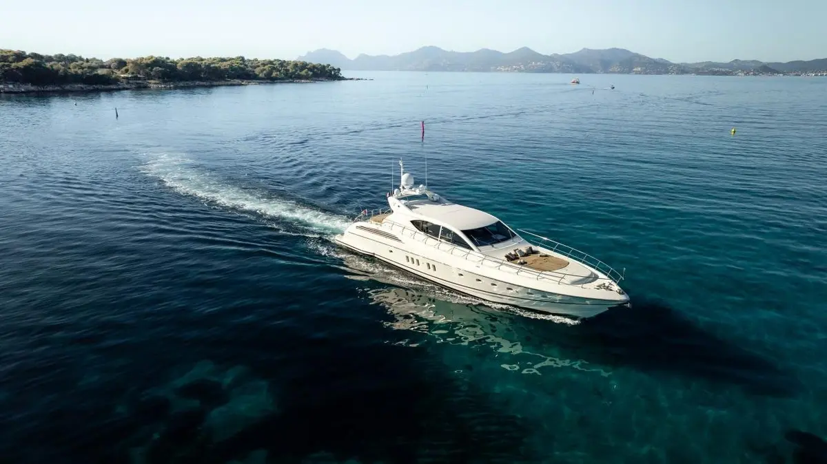Leopard 24, aft deck — Menorca Yacht Rental, Menorca. Leopard 24 — 24m