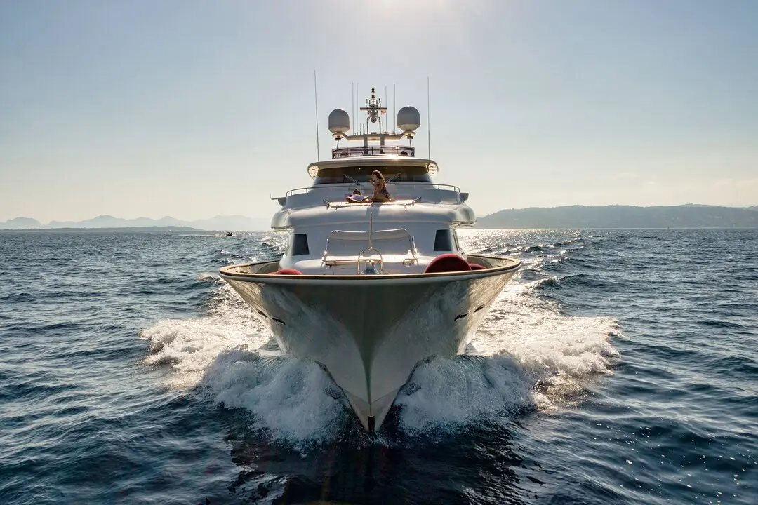 Navetta 33, master cabin — Menorca Yacht Rental, Menorca. Navetta 33 — 33m