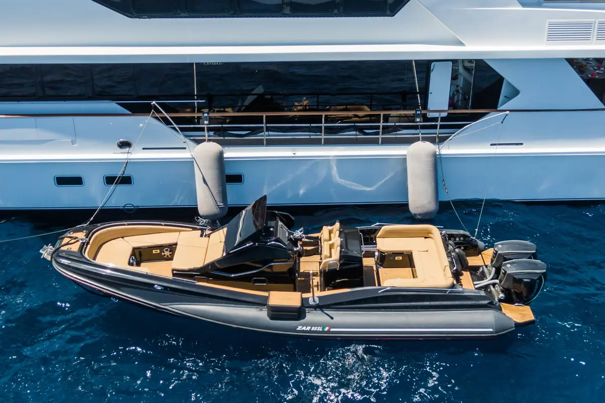 The Wellesley, salon — Menorca Yacht Rental, Menorca. The Wellesley — 56m
