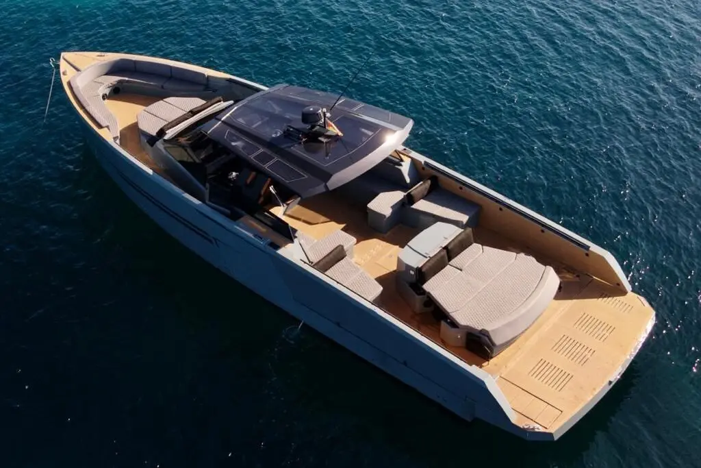 Okean 55, exterior — Menorca Yacht Rental, Menorca. Okean 55 — 16m