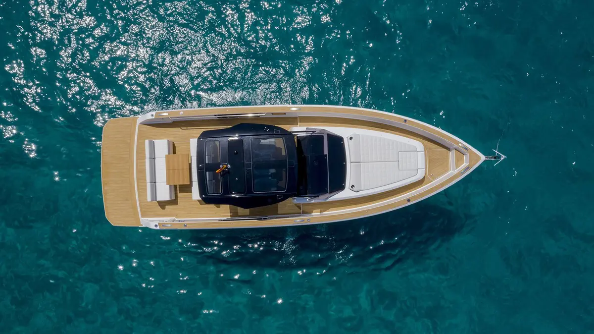 Pardo 38, aft deck — Menorca Yacht Rental, Menorca. Pardo 38 — 11.56m