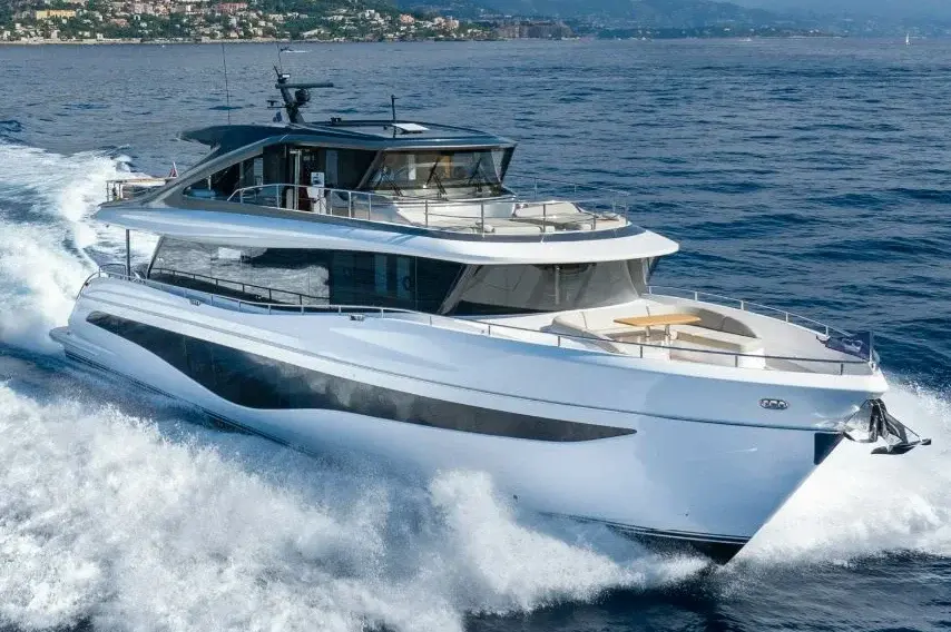 Princess Y80, exterior — Menorca Yacht Rental, Menorca. Princess Y80 — 25m