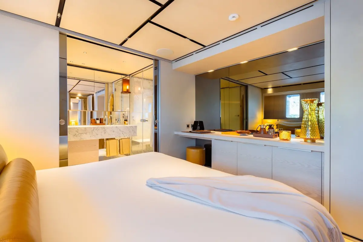 RMF, master cabin — Menorca Yacht Rental, Menorca. RMF — 52m