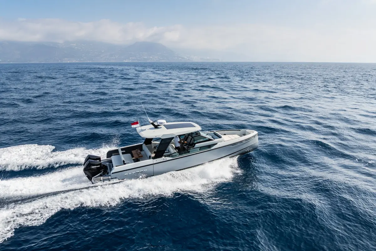 Saxdor 320, aft deck — Menorca Yacht Rental, Menorca. Saxdor 320 — 10m