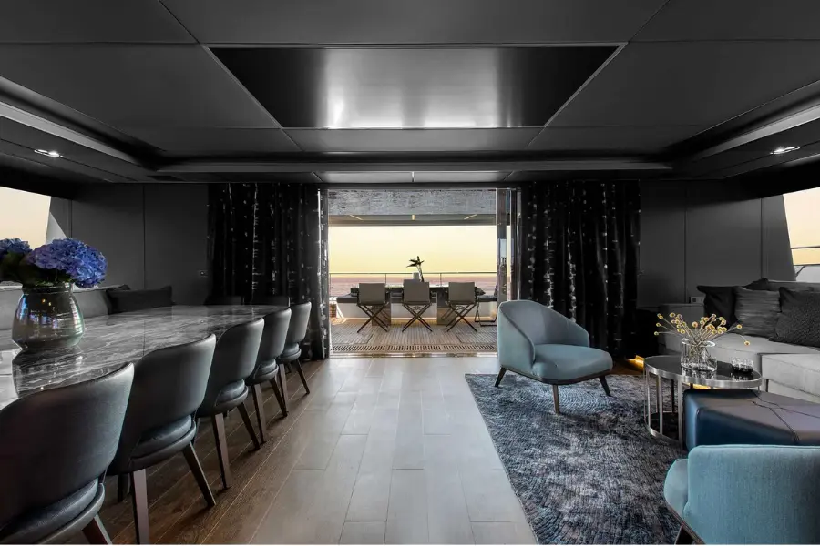 Sunreef 80, salon — Menorca Yacht Rental, Menorca. Sunreef 80 — 23.9m
