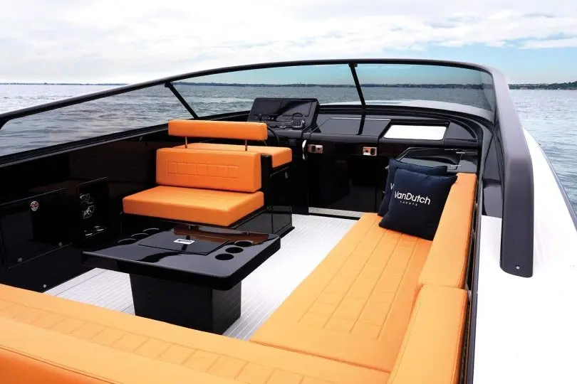 VanDutch 40, master cabin — Menorca Yacht Rental, Menorca. VanDutch 40 — 12m