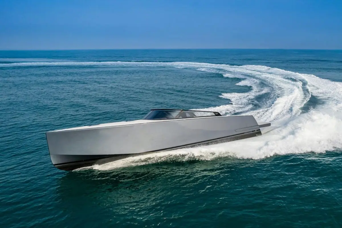 Vandutch 55, exterior — Menorca Yacht Rental, Menorca. Vandutch 55 — 16m