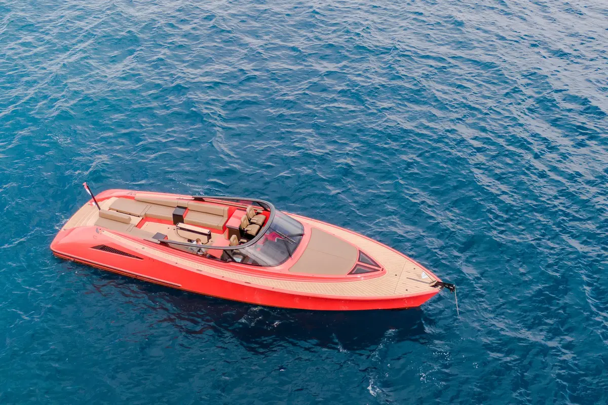 Wajer 55, master cabin — Menorca Yacht Rental, Menorca. Wajer 55 — 16m